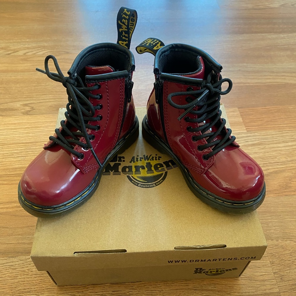 Dr. Martens AirWair Dark Scooter Red Patent Leather Toddler Boots US8